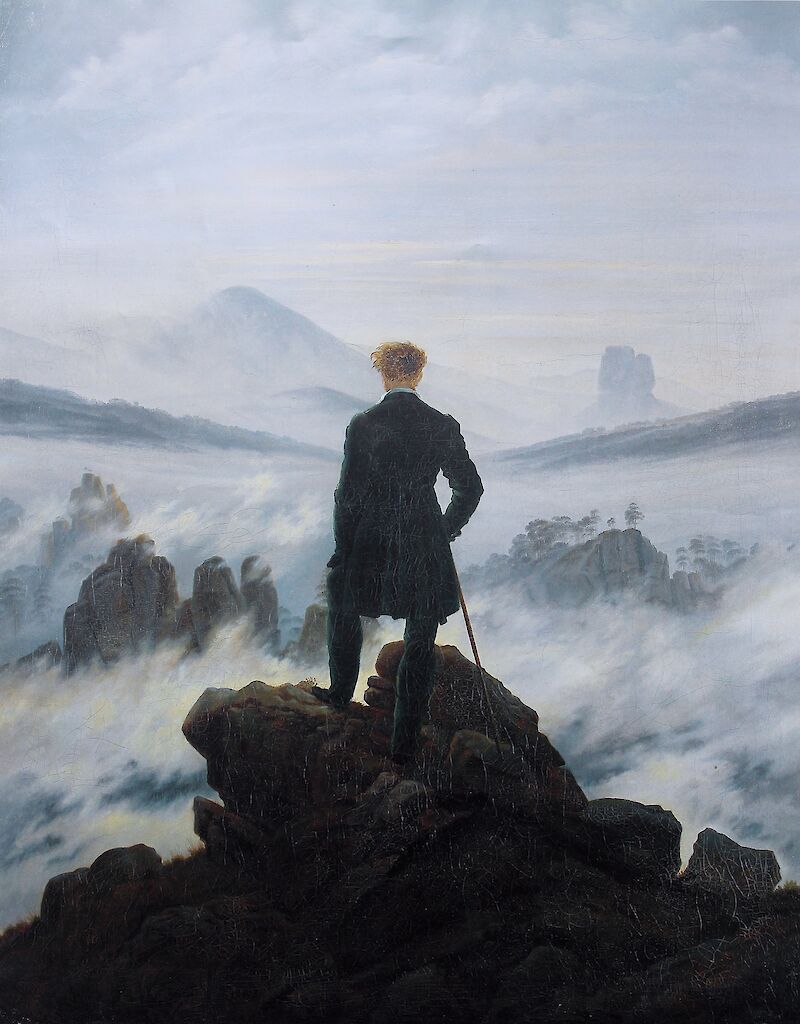 The wanderer above the sea of fog scale comparison