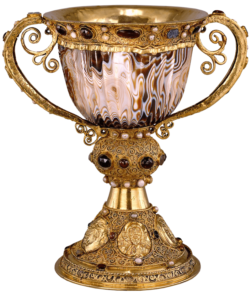 Chalice of the Abbot Suger of Saint-Denis scale comparison