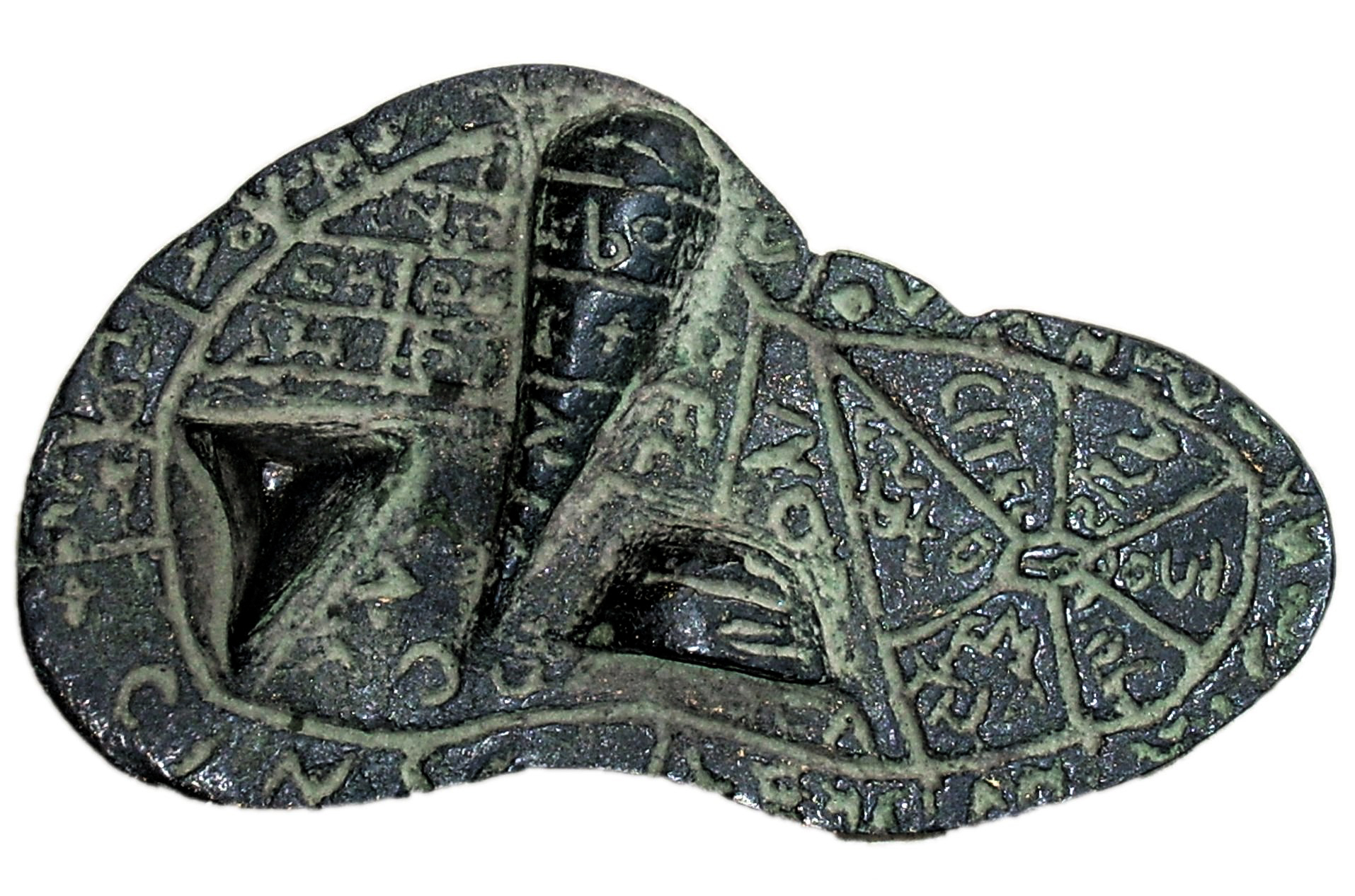 Liver-of-Piacenza-Etruscan-astronomical-and-divination-artifact-replica