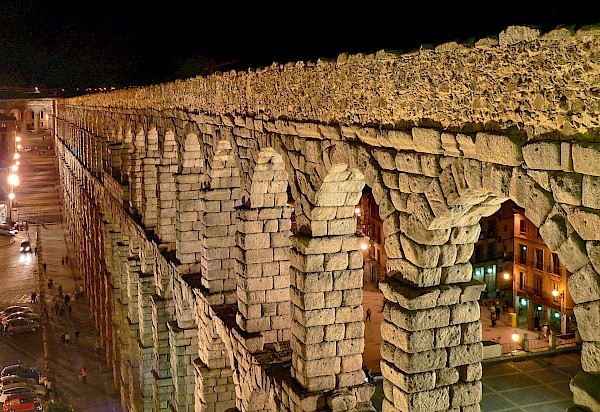 Roman empire aqueducts image