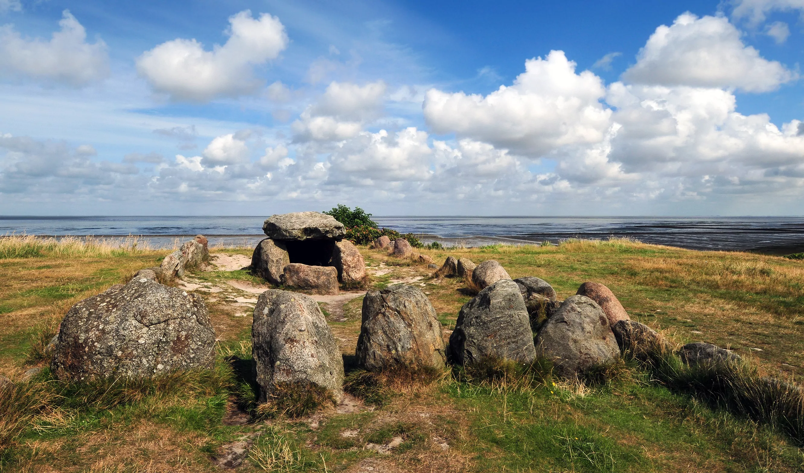 Harhoog Burial Mound, Neolithic