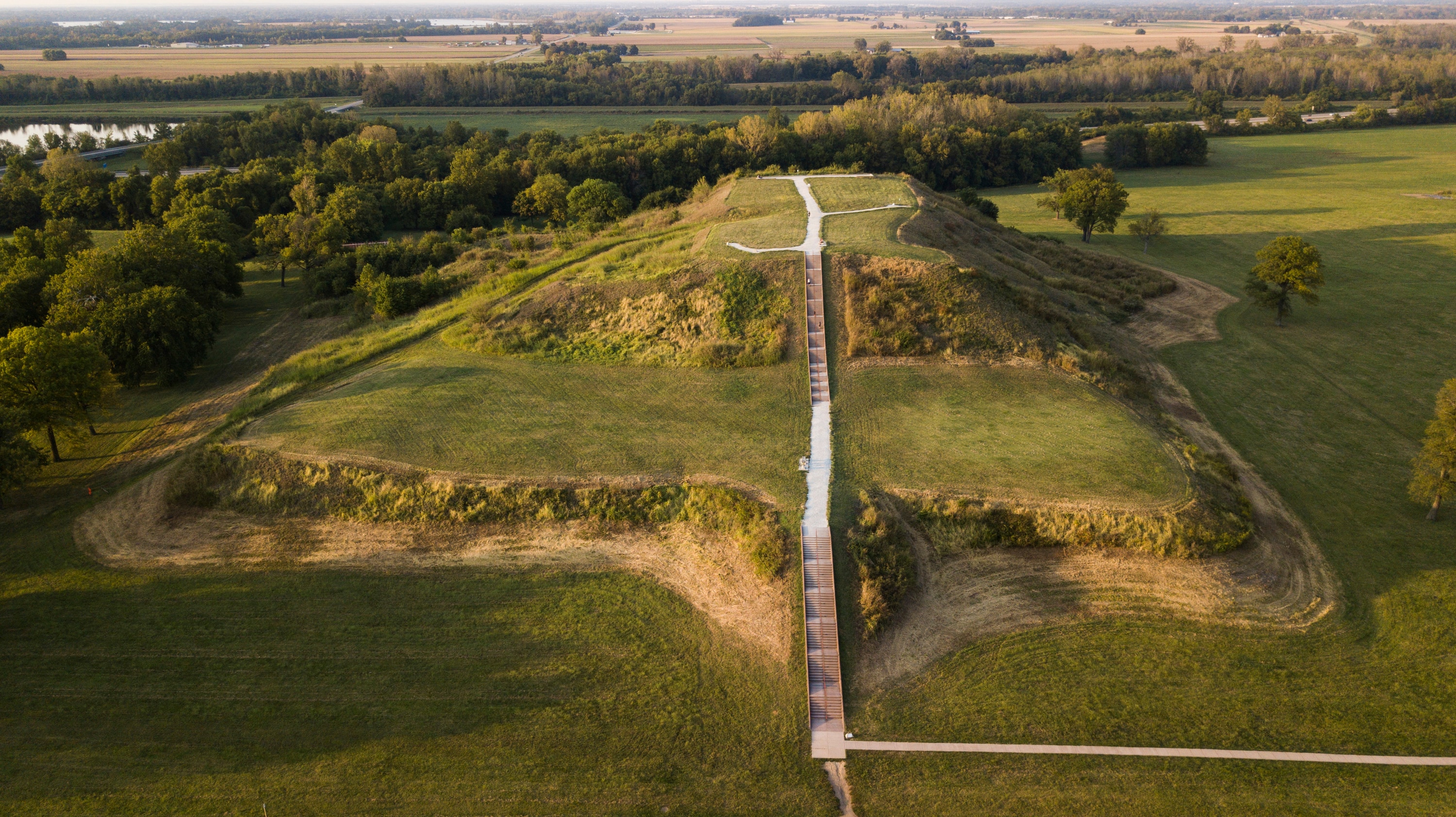 Ancient City, Modern View: Explore A Mississippian Village From Above
